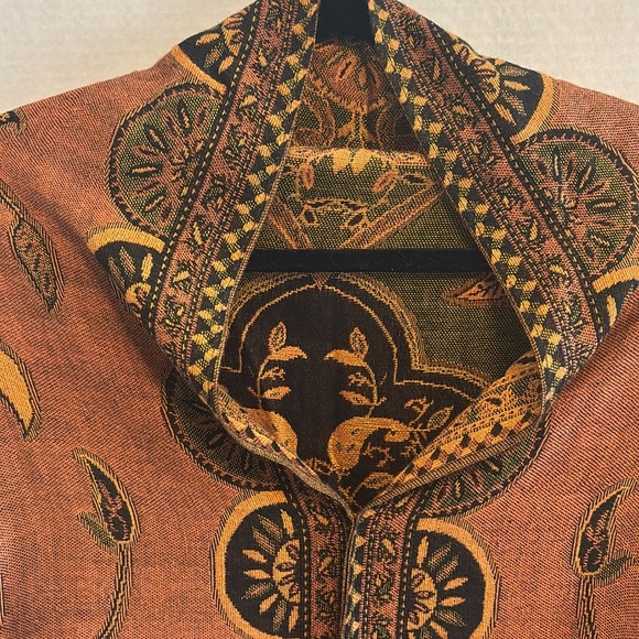 JNS BRAND…SHAWL LIKE PONCHO OVER THE HEAD…SHORTER IN THE BACK LONGER IN FRONT - Picture 3 of 14